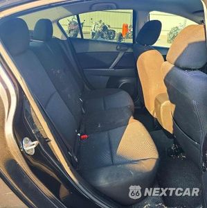 Zdjęcie 10 z 13 samochodu: 2011 MAZDA 3 I VIN:JM1BL1UFXB1490531 - miniatura
