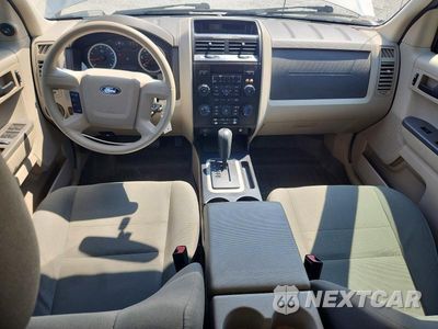 Zdjęcie 8 z 13 samochodu: 2012 FORD ESCAPE XLS VIN:1FMCU0C78CKC62895 - miniatura