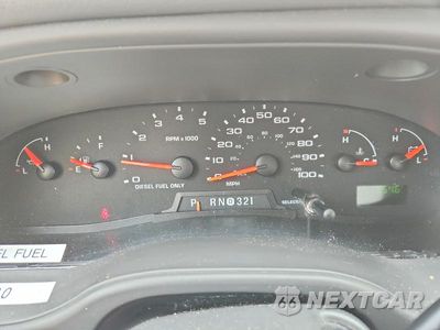 Zdjęcie 9 z 13 samochodu: 2005 FORD E450 BOX TRUCK VIN:1FDXE45P25HB44165 - miniatura