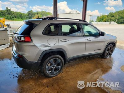 Trzecie zdjęcie samochodu z tyłu: 2019 JEEP CHEROKEE LATITUDE PLUS VIN:1C4PJLLB8KD392831 - miniatura