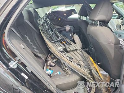 Zdjęcie 10 z 12 samochodu: 2025 HYUNDAI ELANTRA SEL SPORT VIN:KMHLM4DG8SU926170 - miniatura