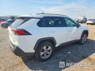 Trzecie zdjęcie samochodu z tyłu: 2023 TOYOTA RAV4 HYBRID XLE VIN:4T3RWRFV6PU091374 - miniatura