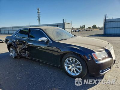 Czwarte zdjęcie samochodu z boku: 2012 CHRYSLER 300 LIMITED VIN:2C3CCACG8CH224236 - miniatura