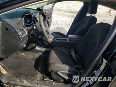 Zdjęcie 7 z 12 samochodu: 2015 CHRYSLER 200 LIMITED VIN:1C3CCCAB9FN577549 - miniatura