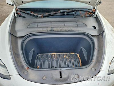 Zdjęcie 11 z 12 samochodu: 2022 TESLA MODEL Y VIN:7SAYGDEE3NA020164 - miniatura