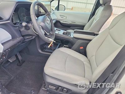 Zdjęcie 7 z 13 samochodu: 2026 TOYOTA SIENNA XLE 7-PASSENGER VIN:5TDYSKFC5TS241371 - miniatura