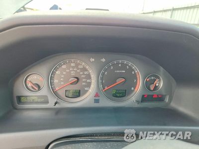 Zdjęcie 9 z 13 samochodu: 2005 VOLVO XC70 VIN:YV1SZ592X51184813 - miniatura