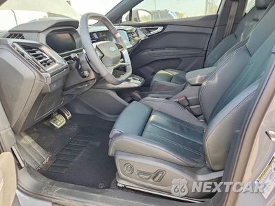 Zdjęcie 7 z 13 samochodu: 2025 AUDI Q4 E-TRON SPORTBACK PREMIUM PLUS VIN:WA13UBFZ0SP056558 - miniatura