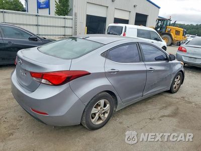 Trzecie zdjęcie samochodu z tyłu: 2015 HYUNDAI ELANTRA SE VIN:5NPDH4AE2FH599572 - miniatura