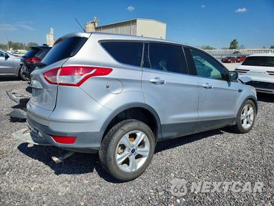 Trzecie zdjęcie samochodu z tyłu: 2015 FORD ESCAPE SE VIN:1FMCU0G73FUC41083 - miniatura