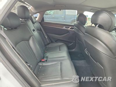 Zdjęcie 10 z 12 samochodu: 2017 GENESIS G80 3.8 VIN:KMHGN4JE6HU177539 - miniatura