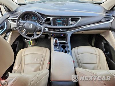 Zdjęcie 8 z 14 samochodu: 2019 BUICK ENCLAVE ESSENCE VIN:5GAERBKW1KJ229388 - miniatura