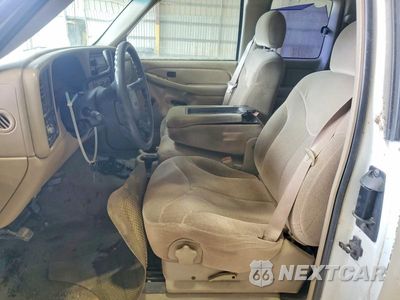 Zdjęcie 7 z 12 samochodu: 2001 GMC NEW SIERRA C1500 VIN:2GTEC19V011286164 - miniatura