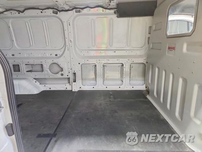 Zdjęcie 11 z 13 samochodu: 2023 FORD TRANSIT T-250 VIN:1FTBR2YG0PKA63397 - miniatura