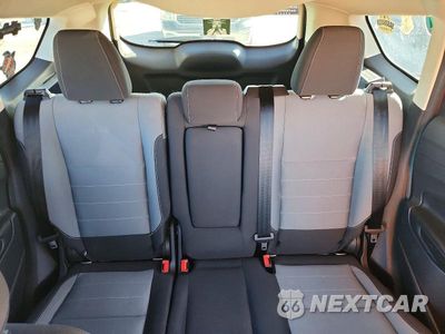 Zdjęcie 10 z 14 samochodu: 2016 FORD ESCAPE SE VIN:1FMCU9G93GUB37698 - miniatura