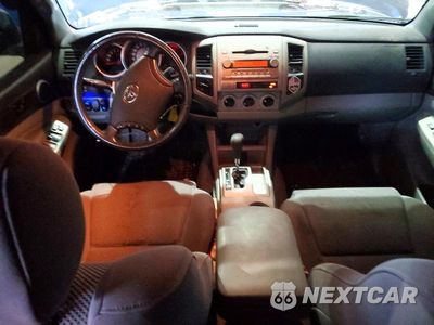 Zdjęcie 8 z 12 samochodu: 2006 TOYOTA TACOMA V6 VIN:5TELU42N86Z203681 - miniatura