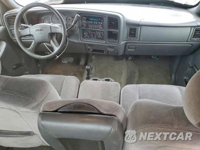 Zdjęcie 8 z 12 samochodu: 2007 GMC SIERRA 1500 VIN:1GTEK19B26Z243355 - miniatura