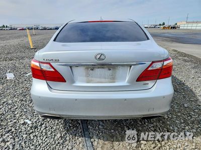 Zdjęcie 6 z 12 samochodu: 2010 LEXUS LS 460 VIN:JTHCL5EF4A5005350 - miniatura