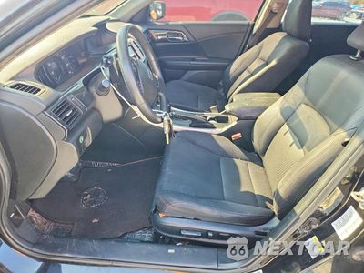 Zdjęcie 7 z 12 samochodu: 2015 HONDA ACCORD SPORT VIN:1HGCR2F56FA208566 - miniatura