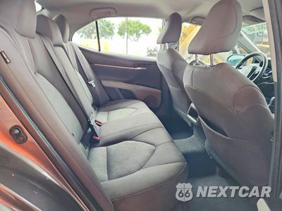 Zdjęcie 10 z 12 samochodu: 2020 TOYOTA CAMRY LE VIN:4T1C11AKXLU877569 - miniatura