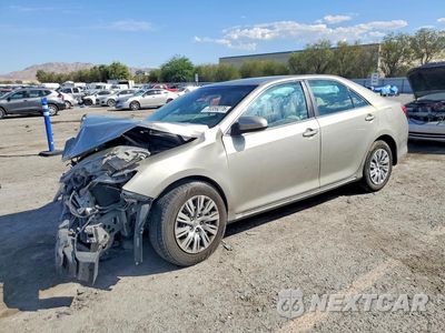 2014 TOYOTA CAMRY LE 4T4BF1FK3ER437188 - główne zdjęcie licytacji z USA - miniatura