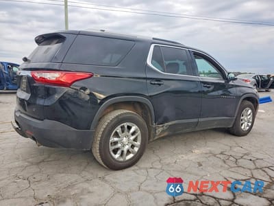 Trzecie zdjęcie samochodu z tyłu: 2018 CHEVROLET TRAVERSE LT VIN:1GNERGKW8JJ254824 - miniatura