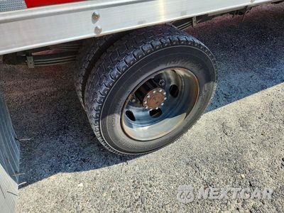 Zdjęcie 12 z 12 samochodu: 2017 HINO 195 BOX TRUCK VIN:JHHSDM2H1HK005762 - miniatura