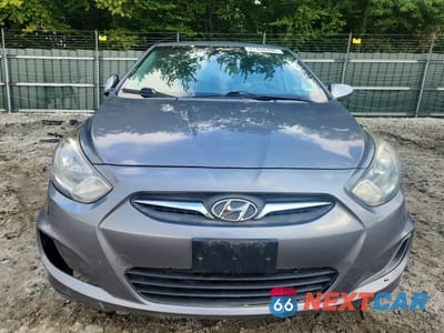 Piąte zdjęcie samochodu w środku: 2014 HYUNDAI ACCENT GLS VIN:KMHCT4AE6EU720033 - miniatura