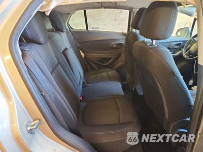 Zdjęcie 11 z 13 samochodu: 2016 CHEVROLET TRAX 1LT VIN:3GNCJLSB9GL115775 - miniatura