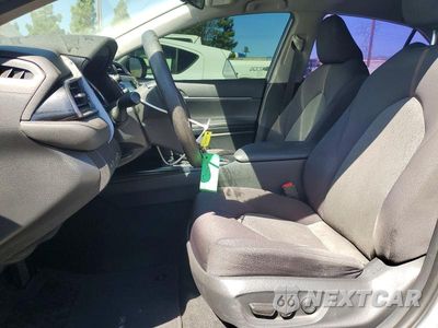 Zdjęcie 7 z 13 samochodu: 2019 TOYOTA CAMRY LE VIN:4T1B31HK8KU516836 - miniatura