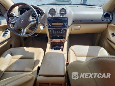 Zdjęcie 8 z 12 samochodu: 2011 MERCEDES-BENZ ML 550 4MATIC VIN:4JGBB7CB6BA691858 - miniatura