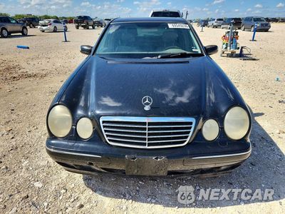 Piąte zdjęcie samochodu w środku: 2002 MERCEDES-BENZ E 430 VIN:WDBJF70J42B485995 - miniatura