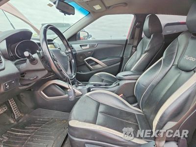 Zdjęcie 7 z 12 samochodu: 2014 HYUNDAI VELOSTER TURBO VIN:KMHTC6AE7EU210656 - miniatura