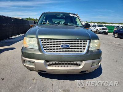 Piąte zdjęcie samochodu w środku: 2004 FORD EXPEDITION EDDIE BAUER VIN:1FMFU17L74LA95435 - miniatura