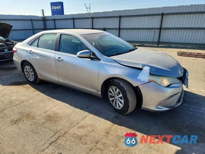 Czwarte zdjęcie samochodu z boku: 2016 TOYOTA CAMRY LE VIN:4T1BF1FK3GU536607 - miniatura