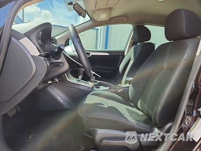 Zdjęcie 7 z 12 samochodu: 2015 NISSAN SENTRA S VIN:3N1AB7AP8FY338329 - miniatura