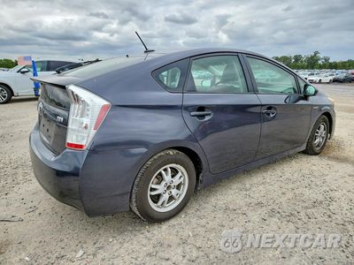 Trzecie zdjęcie samochodu z tyłu: 2011 TOYOTA PRIUS FOUR VIN:JTDKN3DU6B5302312 - miniatura
