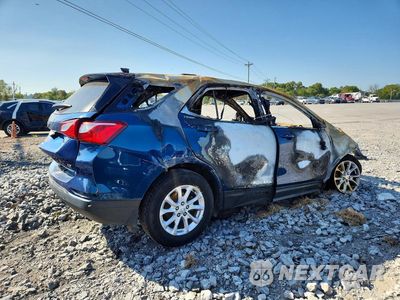 Trzecie zdjęcie samochodu z tyłu: 2019 CHEVROLET EQUINOX LT VIN:3GNAXJEV0KL385566 - miniatura
