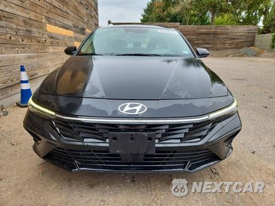 Piąte zdjęcie samochodu w środku: 2025 HYUNDAI ELANTRA SEL VIN:KMHLS4DG4SU992088 - miniatura