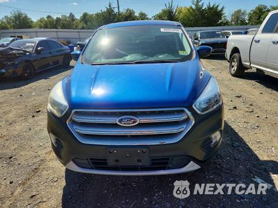Piąte zdjęcie samochodu w środku: 2017 FORD ESCAPE VIN:1FMCU9GDXHUE83270 - miniatura