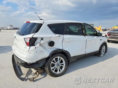 Trzecie zdjęcie samochodu z tyłu: 2017 FORD ESCAPE SE VIN:1FMCU0GD6HUC24240 - miniatura