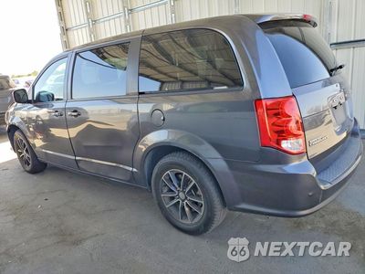 Drugie zdjęcie samochodu z przodu: 2018 DODGE GRAND CARAVAN SE VIN:2C4RDGBG1JR135154 - miniatura