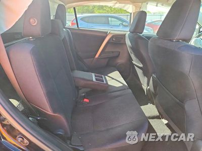 Zdjęcie 11 z 13 samochodu: 2015 TOYOTA RAV4 LE VIN:2T3BFREV1FW403179 - miniatura