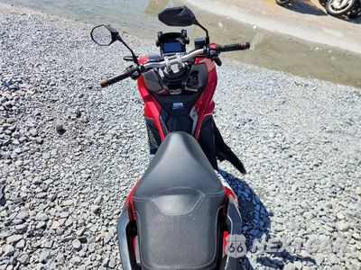 Zdjęcie 6 z 8 samochodu: 2022 HONDA ADV150 A VIN:MLHKF3851N5100849 - miniatura