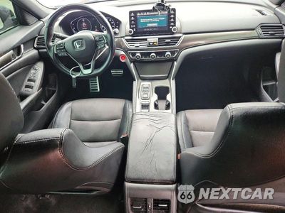 Zdjęcie 8 z 12 samochodu: 2018 HONDA ACCORD SPORT VIN:1HGCV2F38JA032770 - miniatura