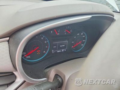 Zdjęcie 9 z 12 samochodu: 2020 CHEVROLET MALIBU LS VIN:1G1ZB5ST7LF019077 - miniatura