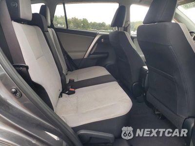 Zdjęcie 11 z 13 samochodu: 2017 TOYOTA RAV4 XLE VIN:JTMRFREV1HJ117753 - miniatura