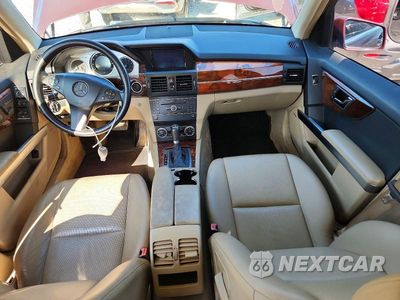 Zdjęcie 9 z 12 samochodu: 2010 MERCEDES-BENZ GLK 350 4MATIC VIN:WDCGG8HB3AF324874 - miniatura