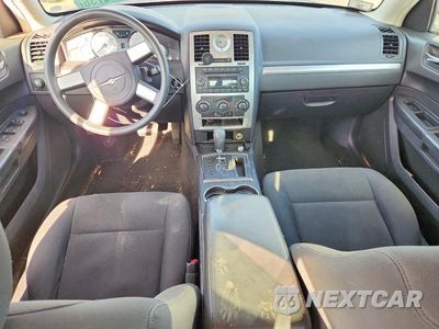 Zdjęcie 8 z 12 samochodu: 2009 CHRYSLER 300 LX VIN:2C3LA43D79H557548 - miniatura