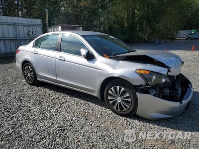 Czwarte zdjęcie samochodu z boku: 2009 HONDA ACCORD LX VIN:1HGCP26319A130612 - miniatura